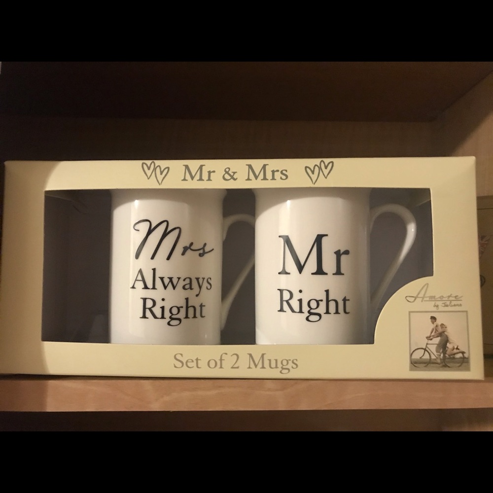 Brand new set. Tea or coffee mugs.